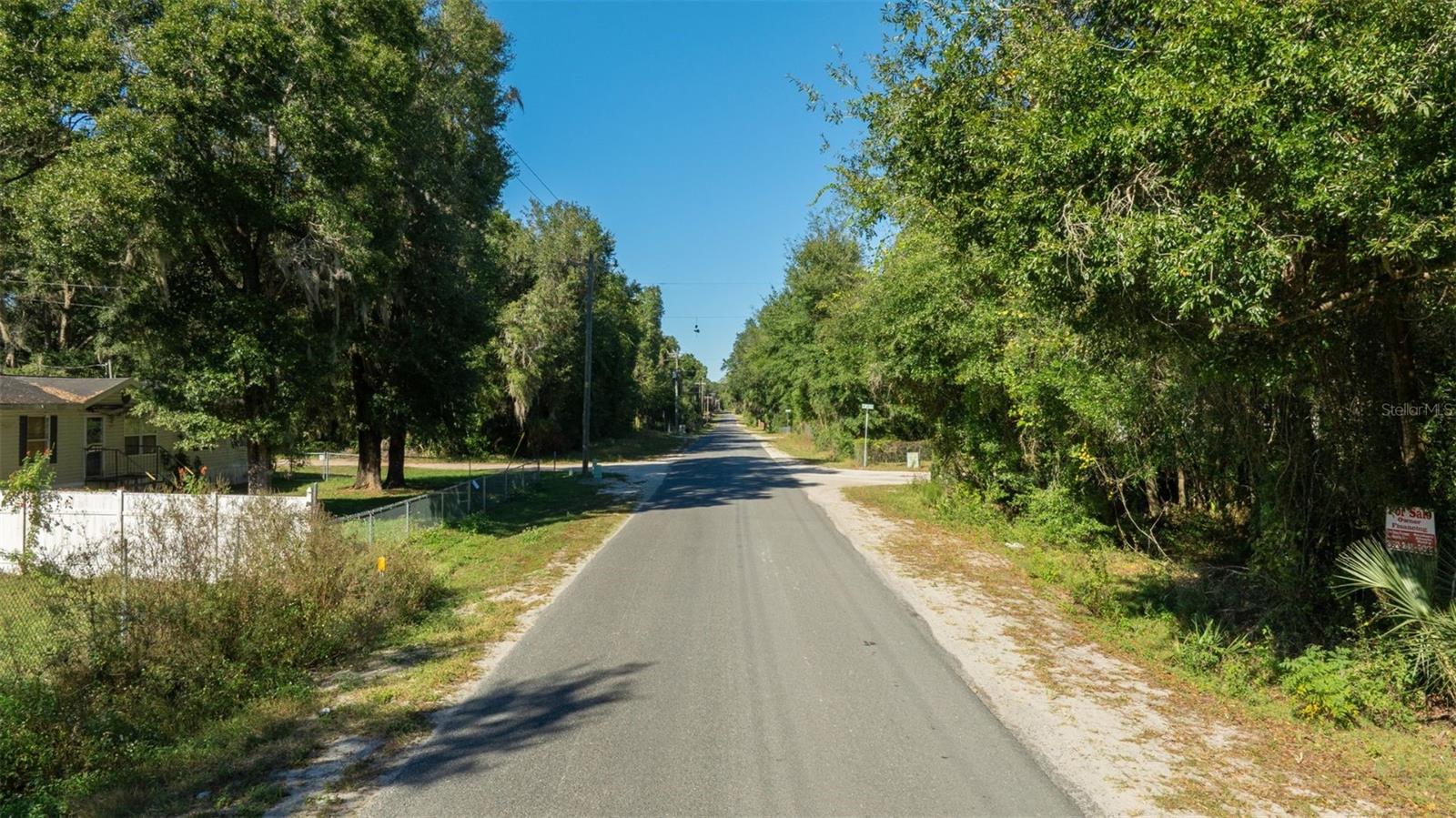 MEADOWS UN 02 - Land