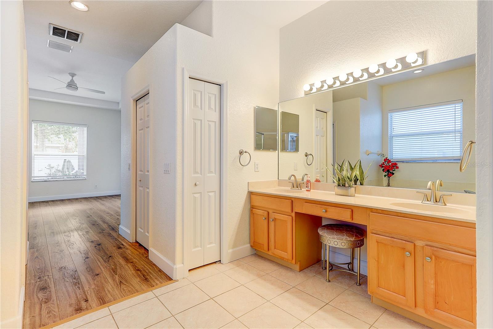 HICKORY LAKES PH 1 - Residential