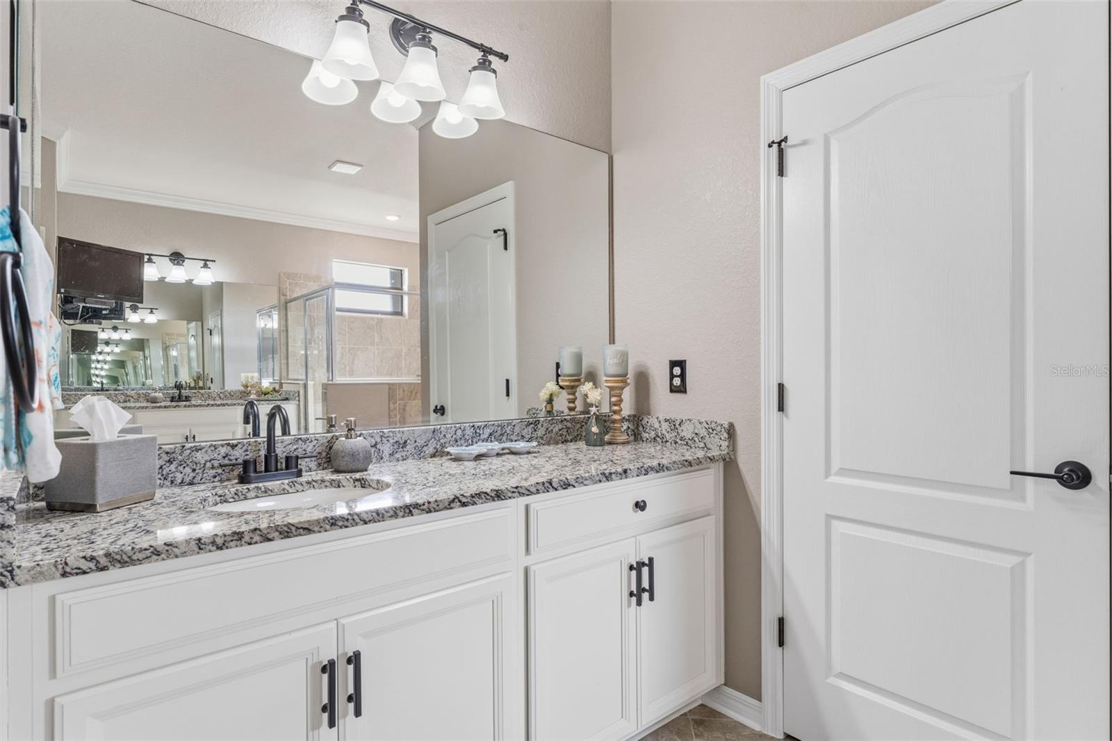 GRAN PARADISO PH 1 - Residential