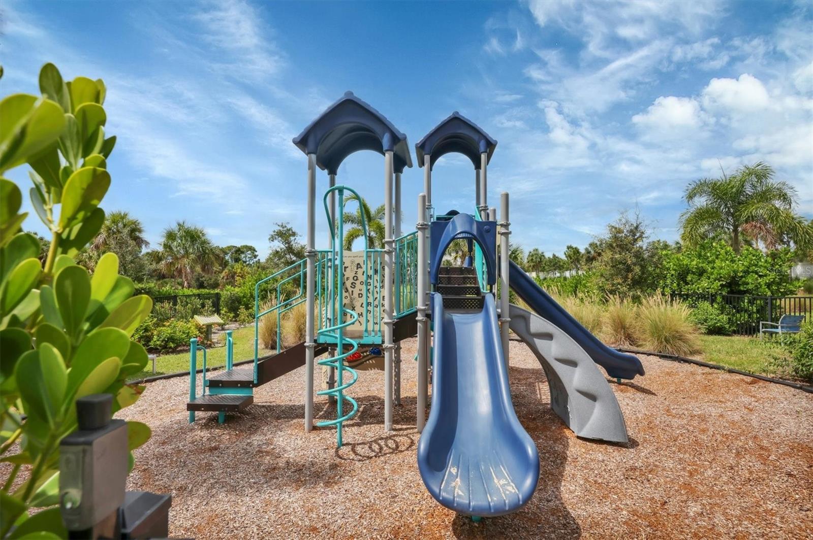 PROMENADE ESTATES PH II - Residential