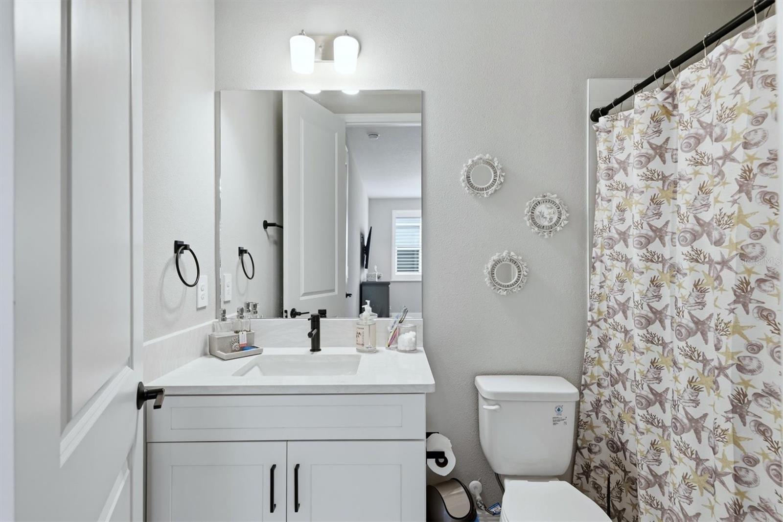 PROMENADE ESTATES PH II - Residential