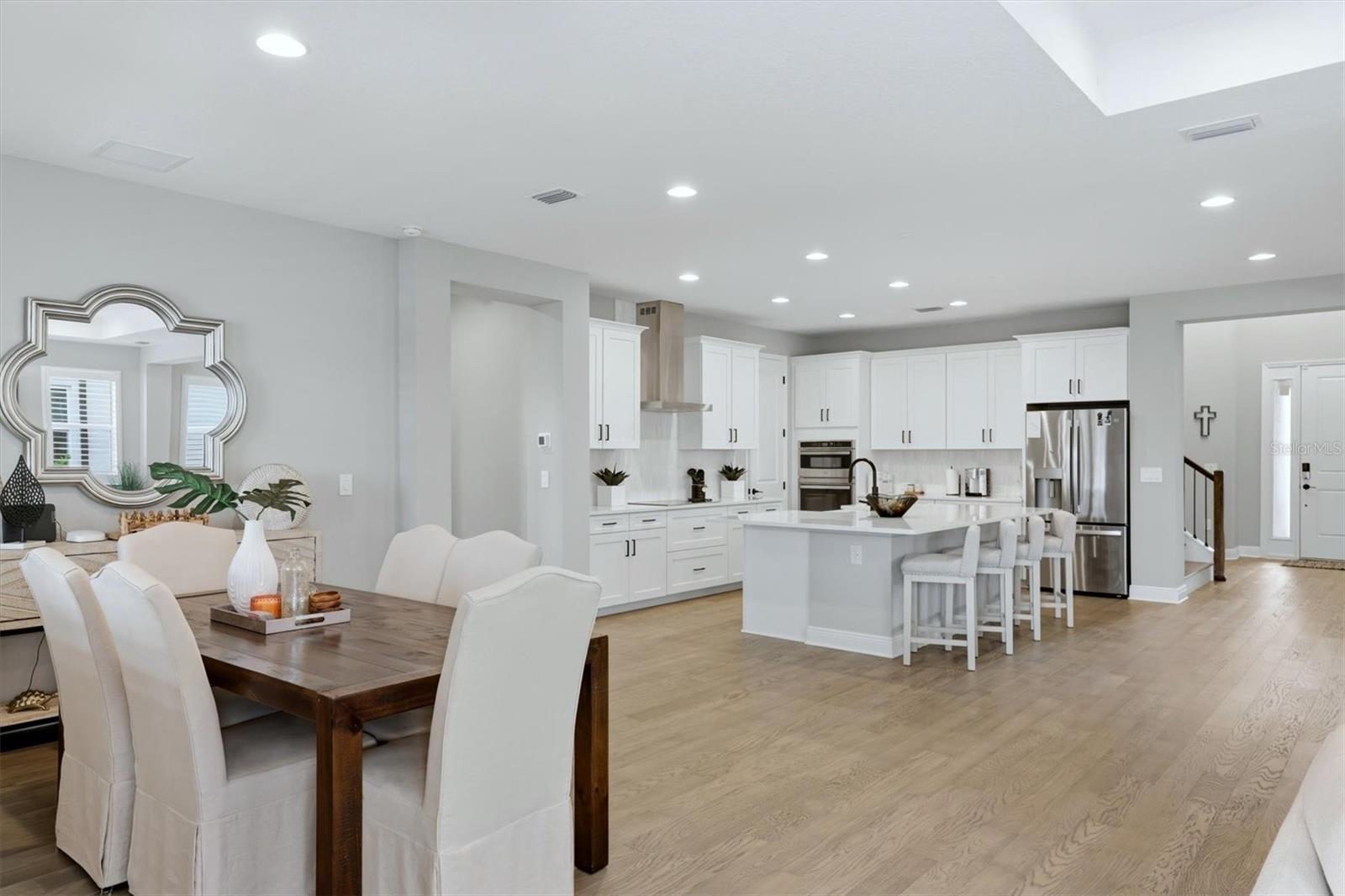 PROMENADE ESTATES PH II - Residential