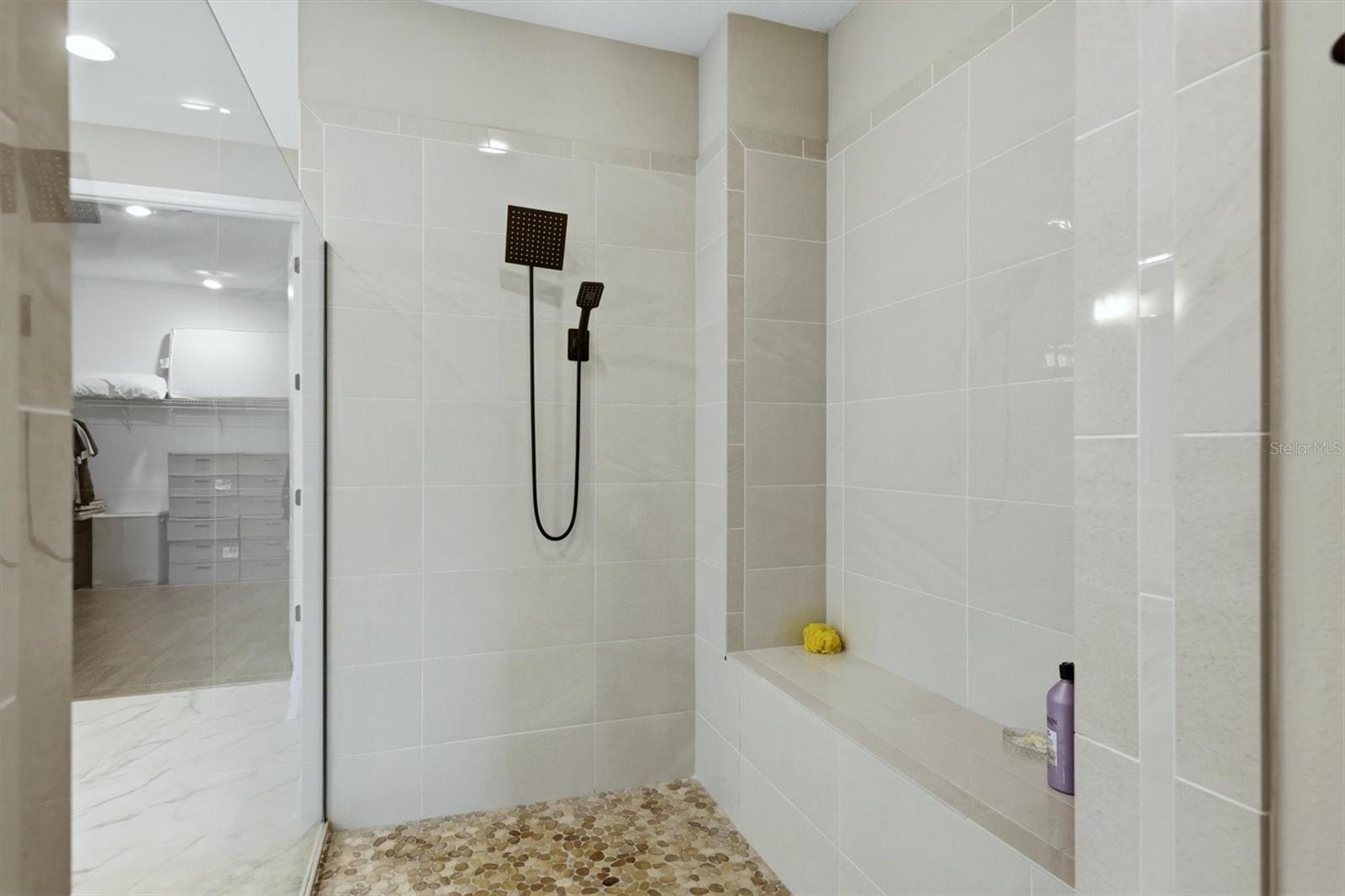 PROMENADE ESTATES PH II - Residential