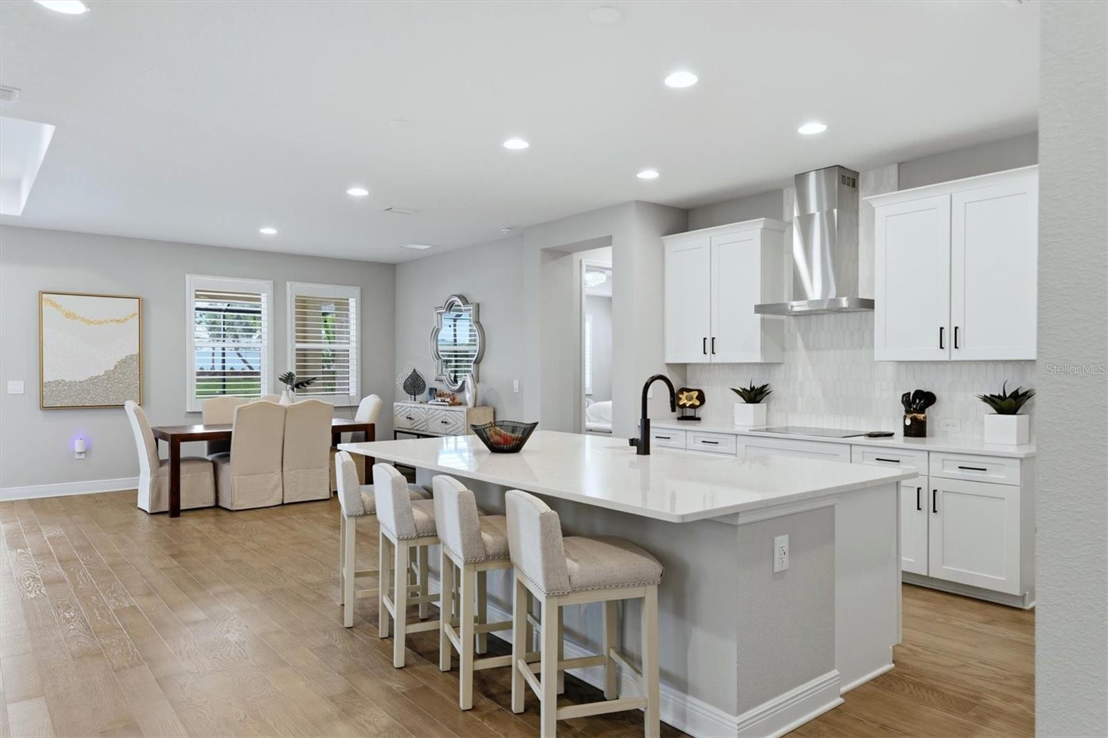 PROMENADE ESTATES PH II - Residential