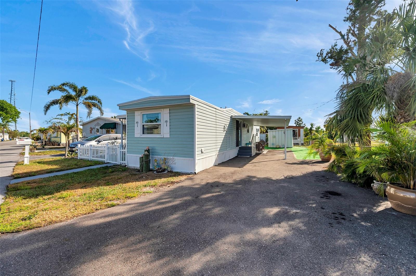 HOLIDAY VILLAGE CO-OP M/H UNREC - Residential