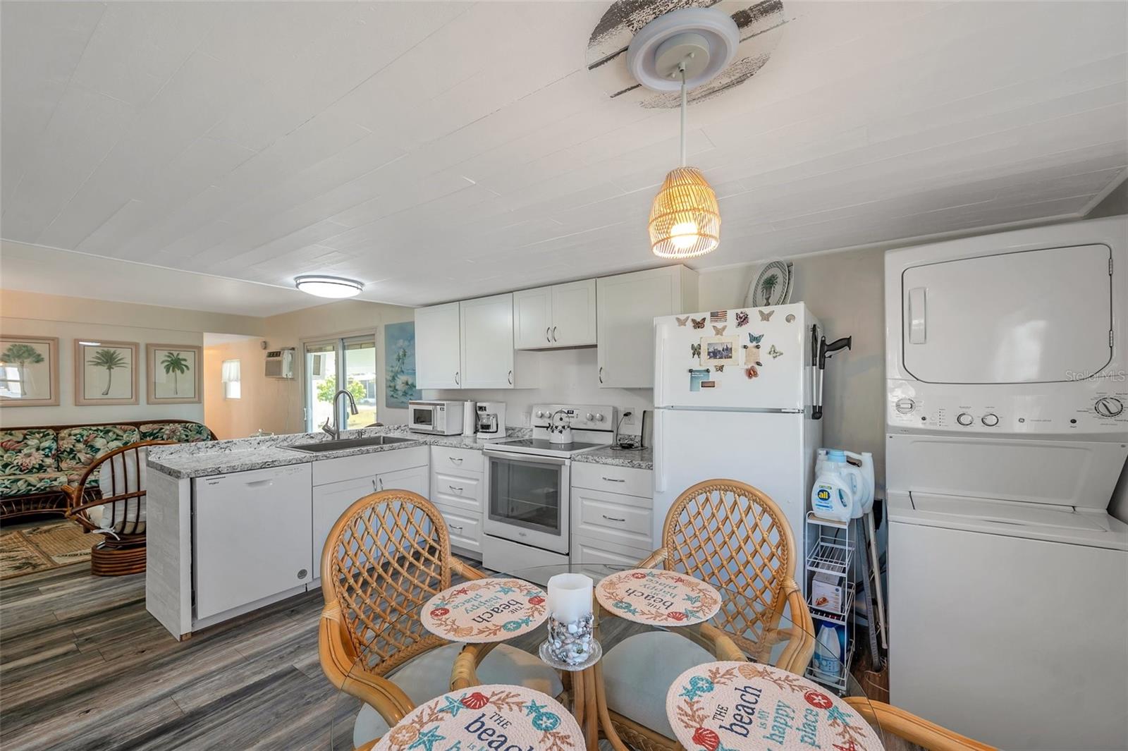 HOLIDAY VILLAGE CO-OP M/H UNREC - Residential