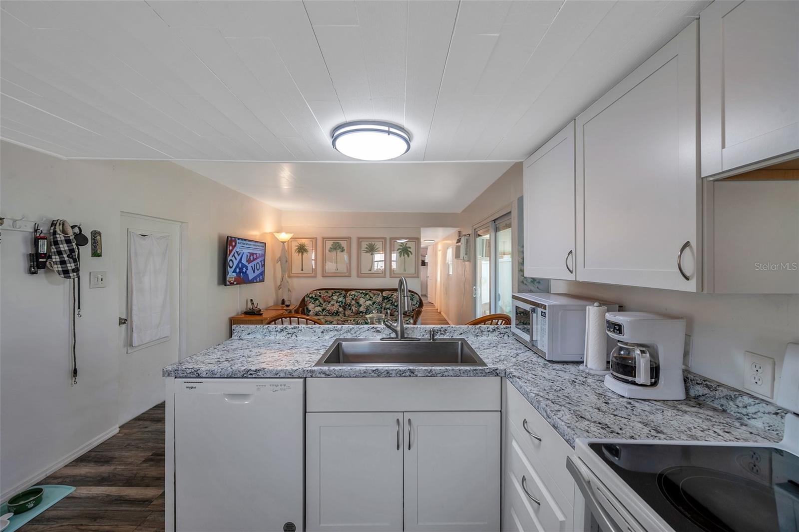 HOLIDAY VILLAGE CO-OP M/H UNREC - Residential