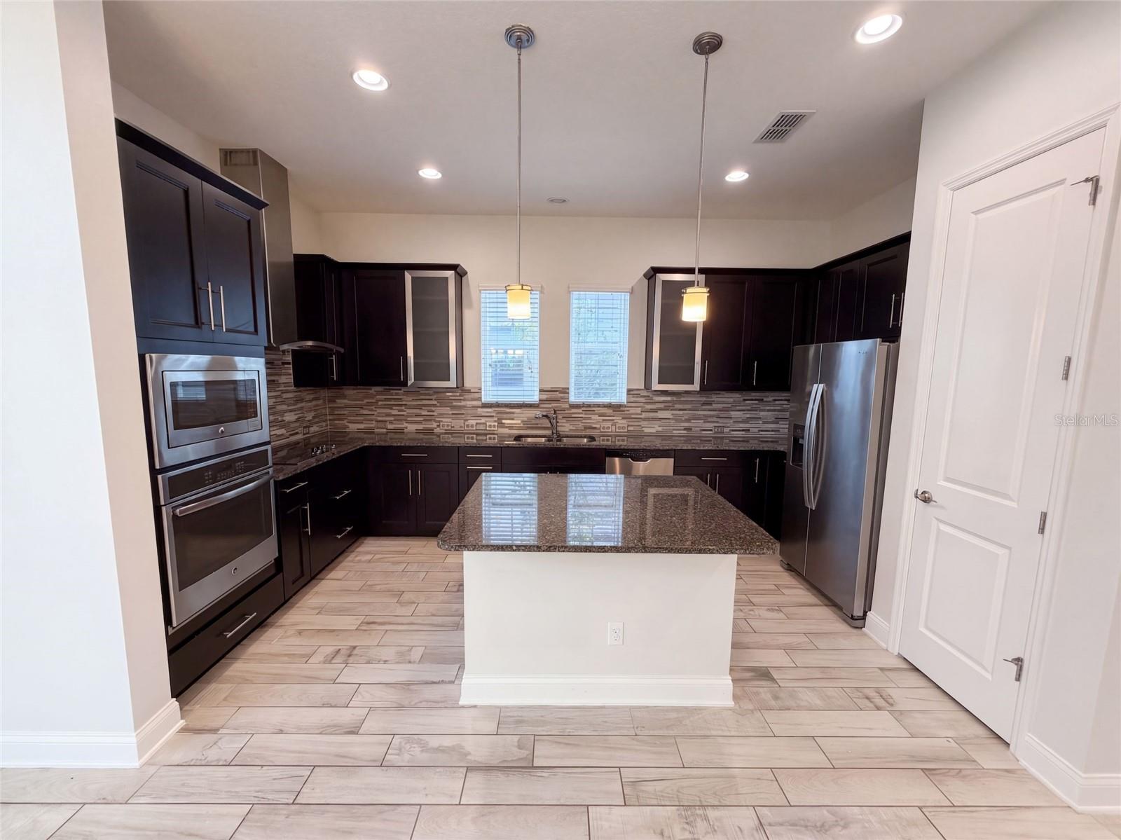 7797 LAUREATE BOULEVARD
