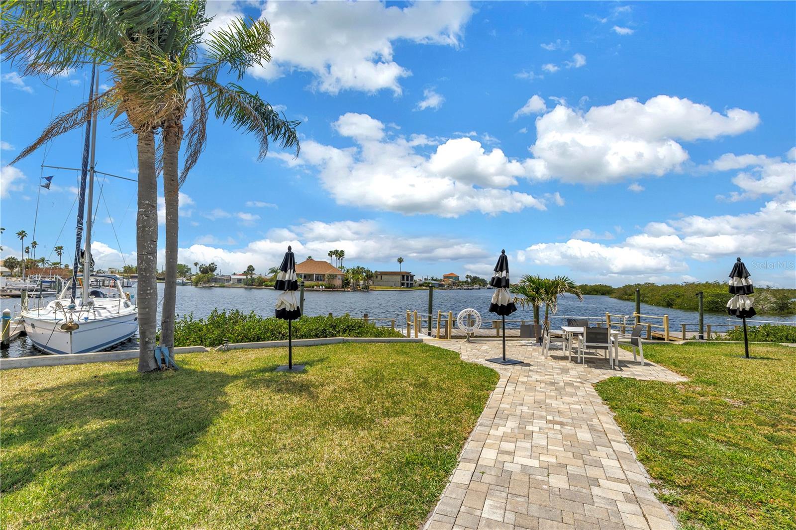 GULF HARBORS WOODLANDS - Residential