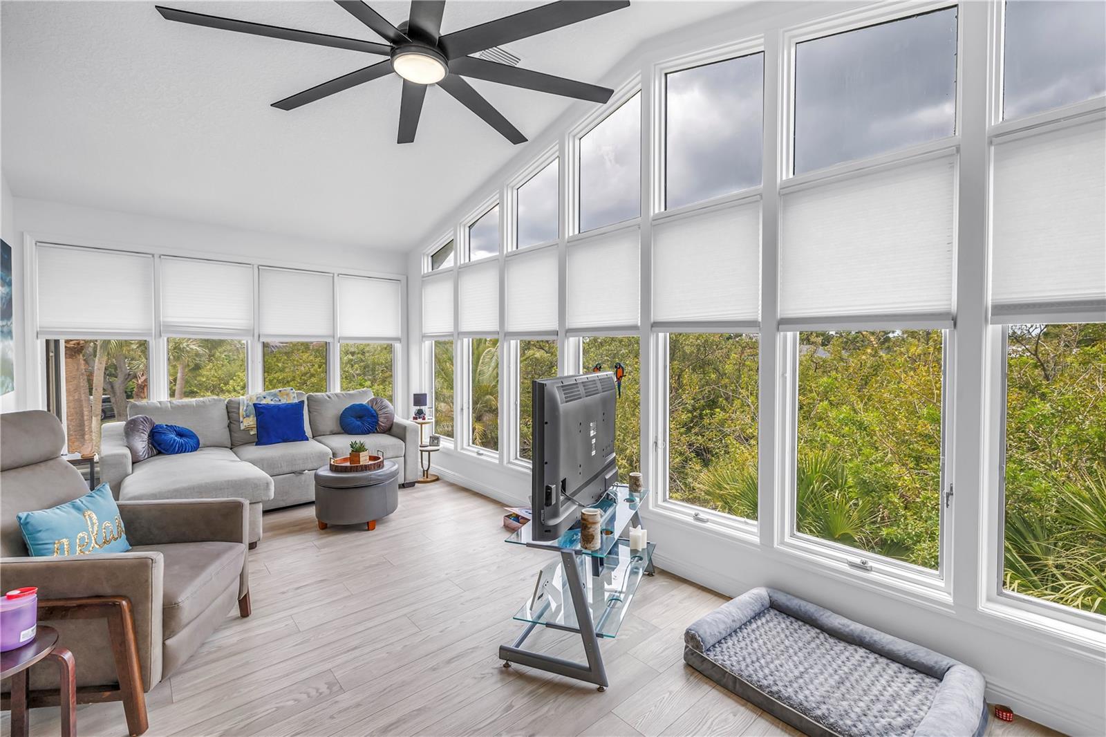 GULF HARBORS WOODLANDS - Residential