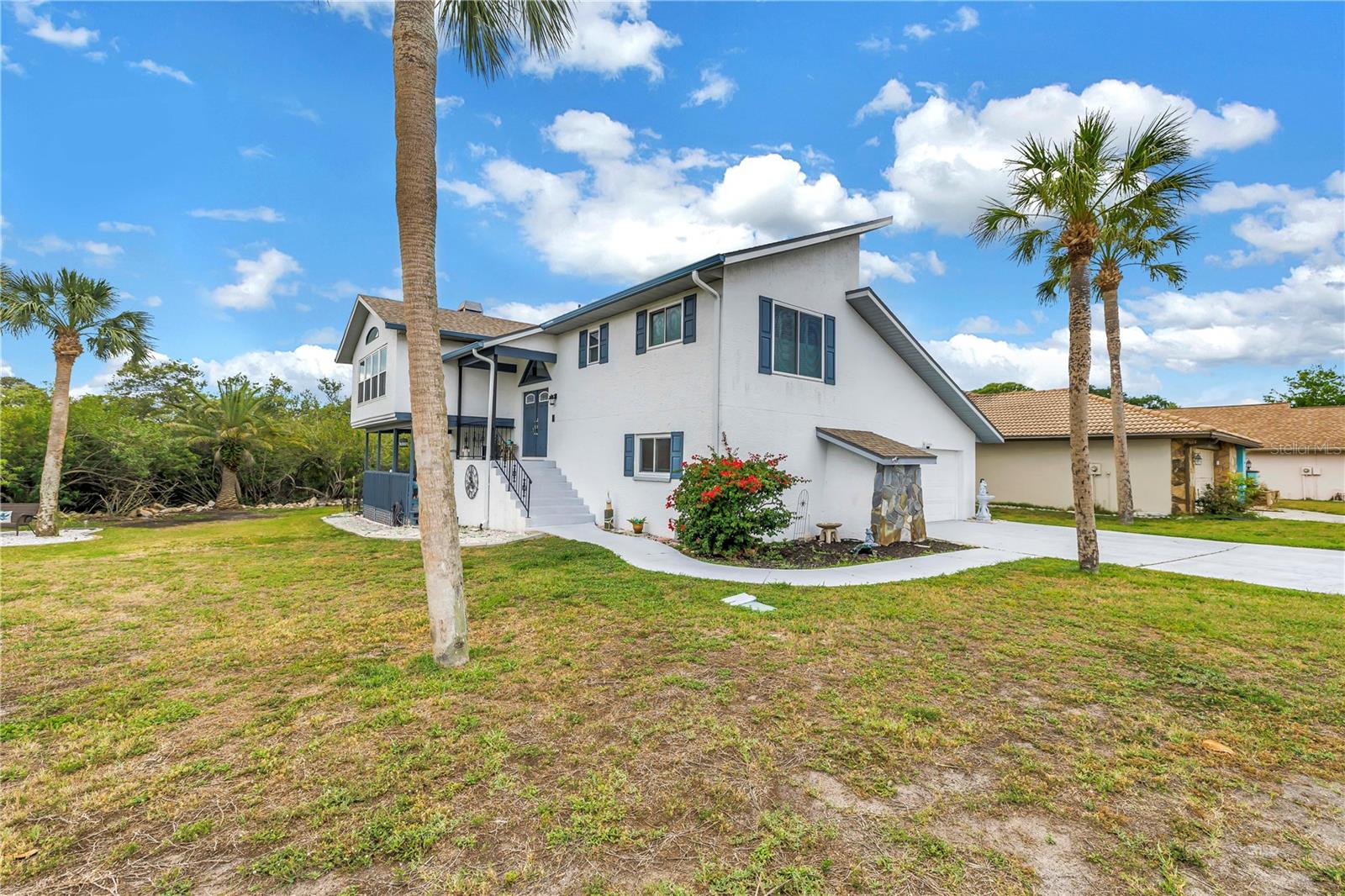 GULF HARBORS WOODLANDS - Residential
