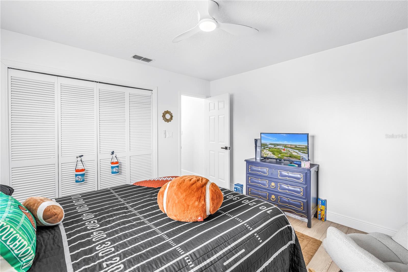 GULF HARBORS WOODLANDS - Residential