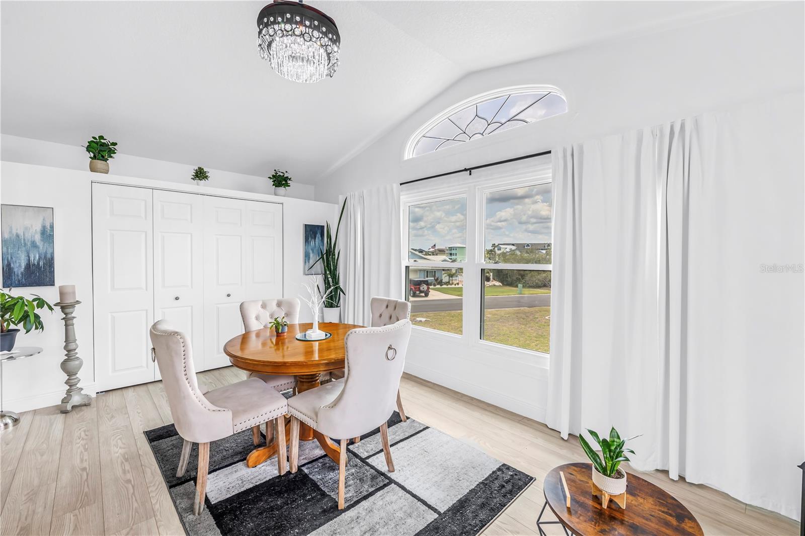 GULF HARBORS WOODLANDS - Residential