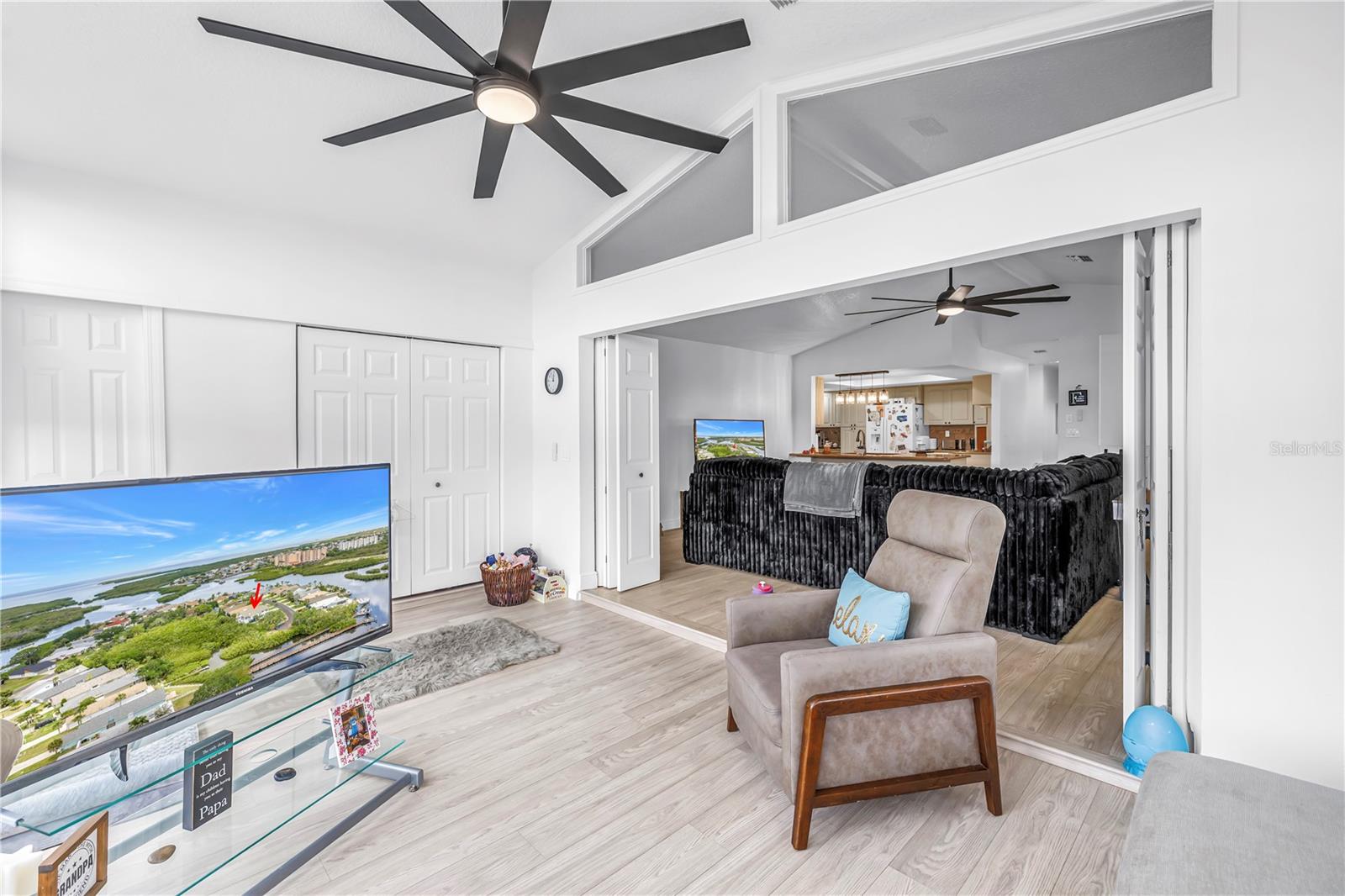 GULF HARBORS WOODLANDS - Residential