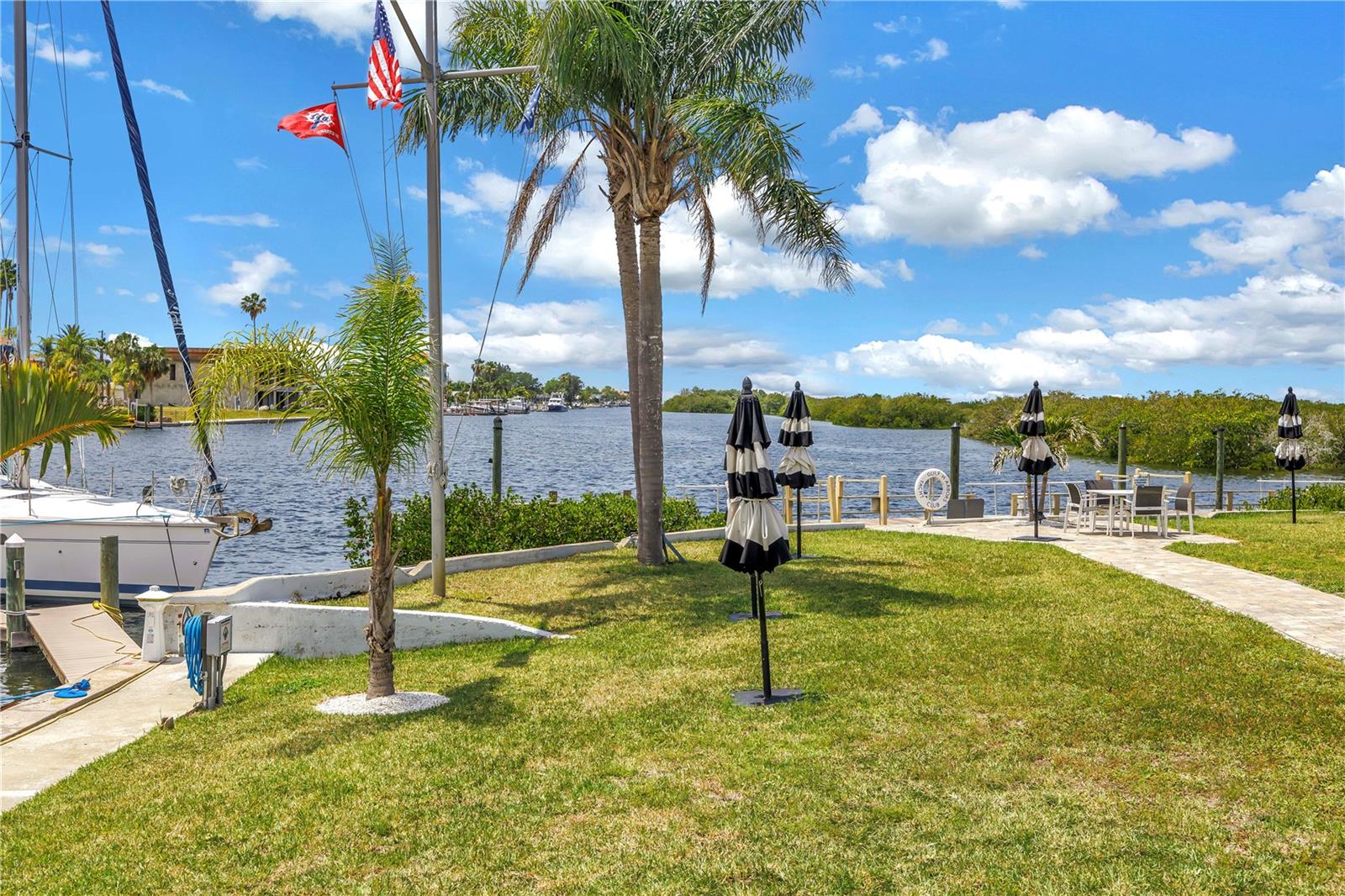 GULF HARBORS WOODLANDS - Residential