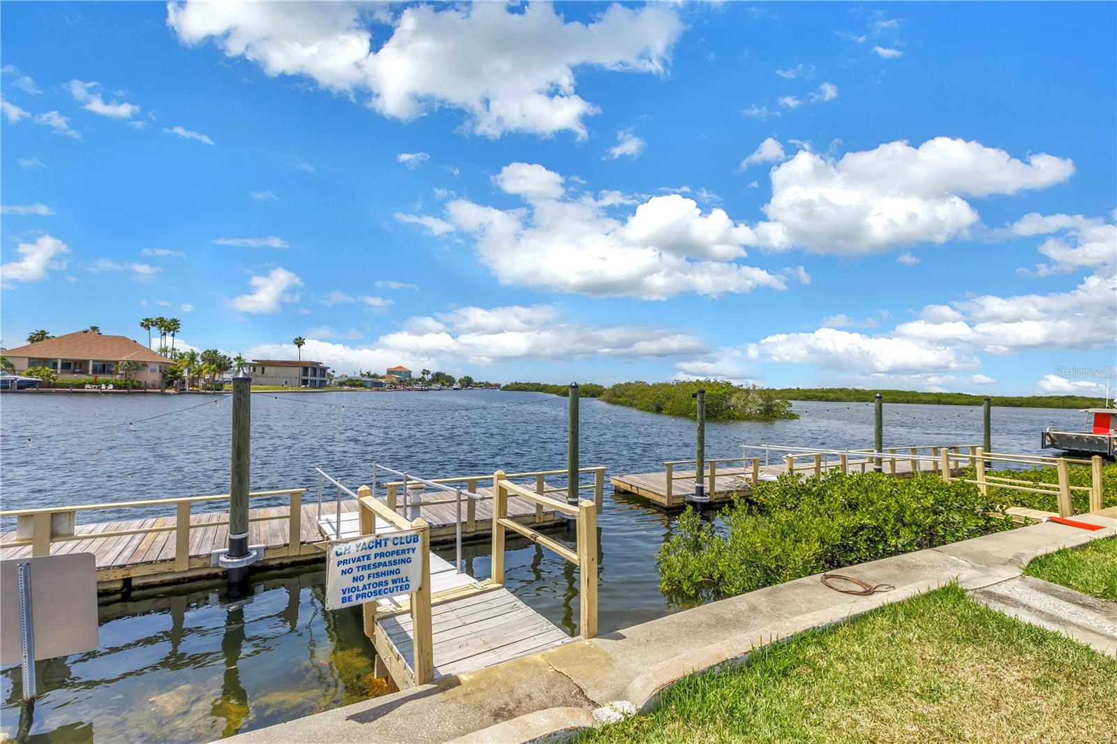 GULF HARBORS WOODLANDS - Residential