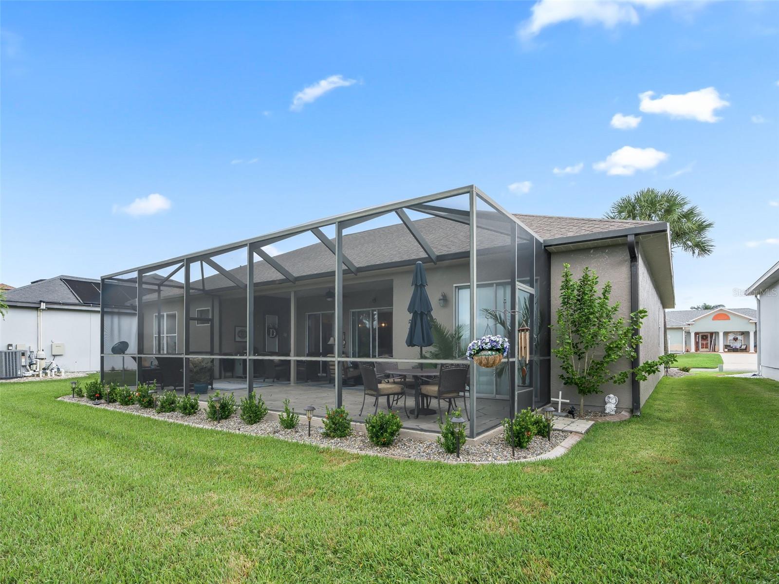 MEADOWS/STONECREST UN 02 - Residential