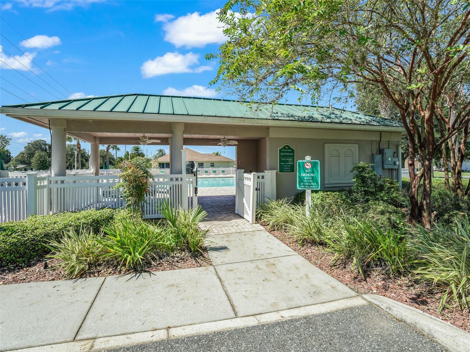 MEADOWS/STONECREST UN 02 - Residential