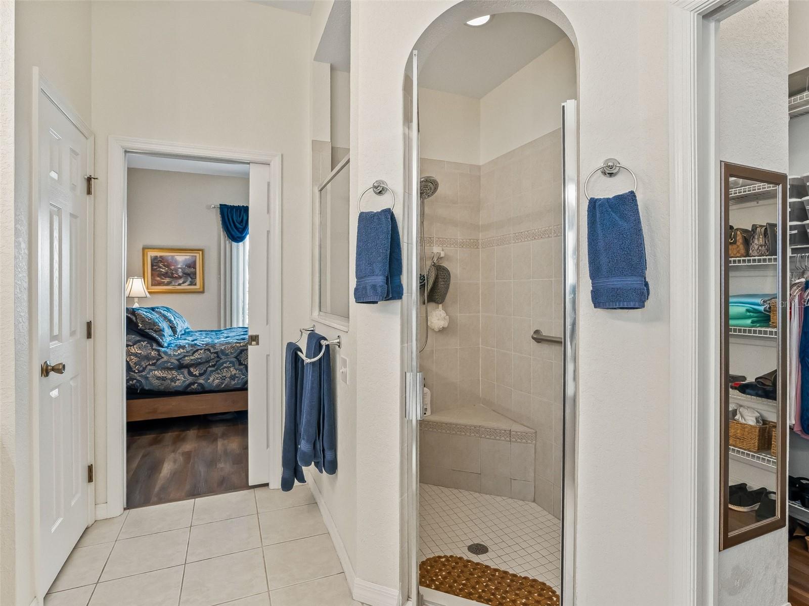 MEADOWS/STONECREST UN 02 - Residential