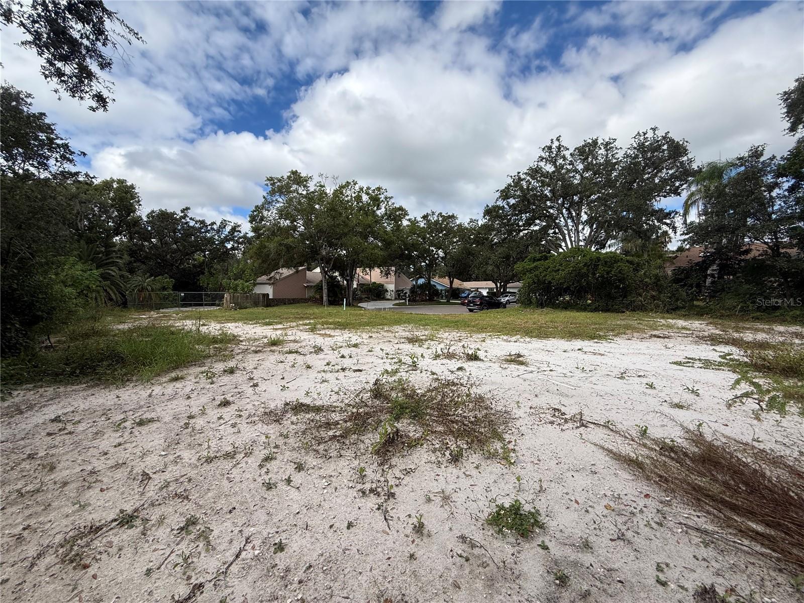 2044 RAINBOW FARMS DRIVE