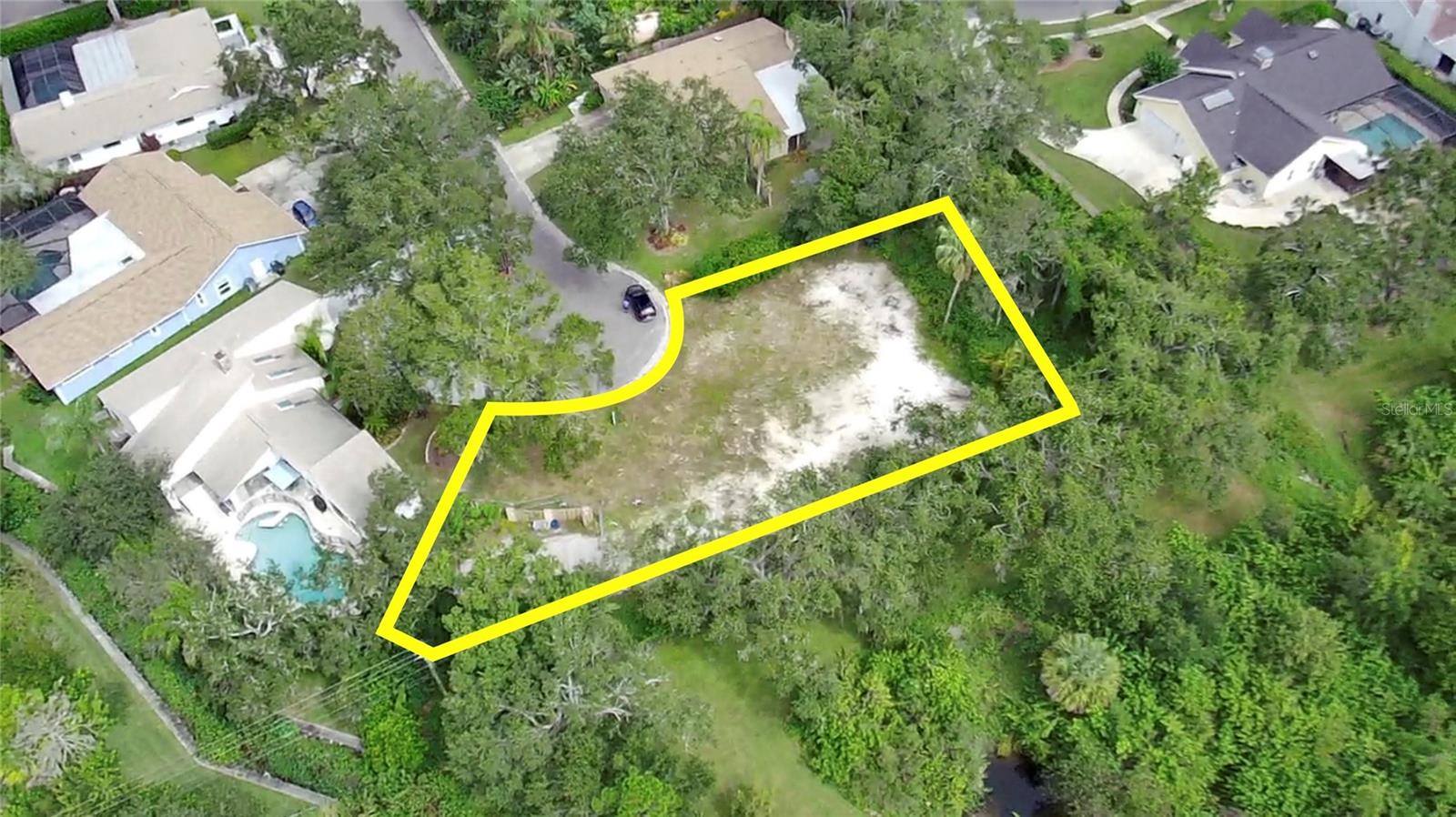 RAINBOW FARMS - Land