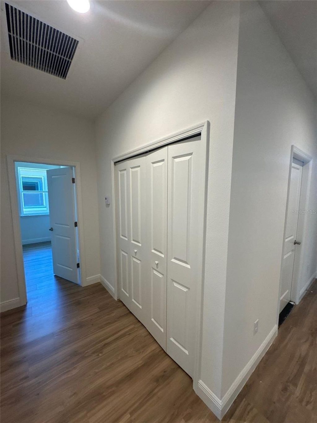 Photo of 525 Ellie Court, Apopka, FL 32712 (MLS # O6419121)