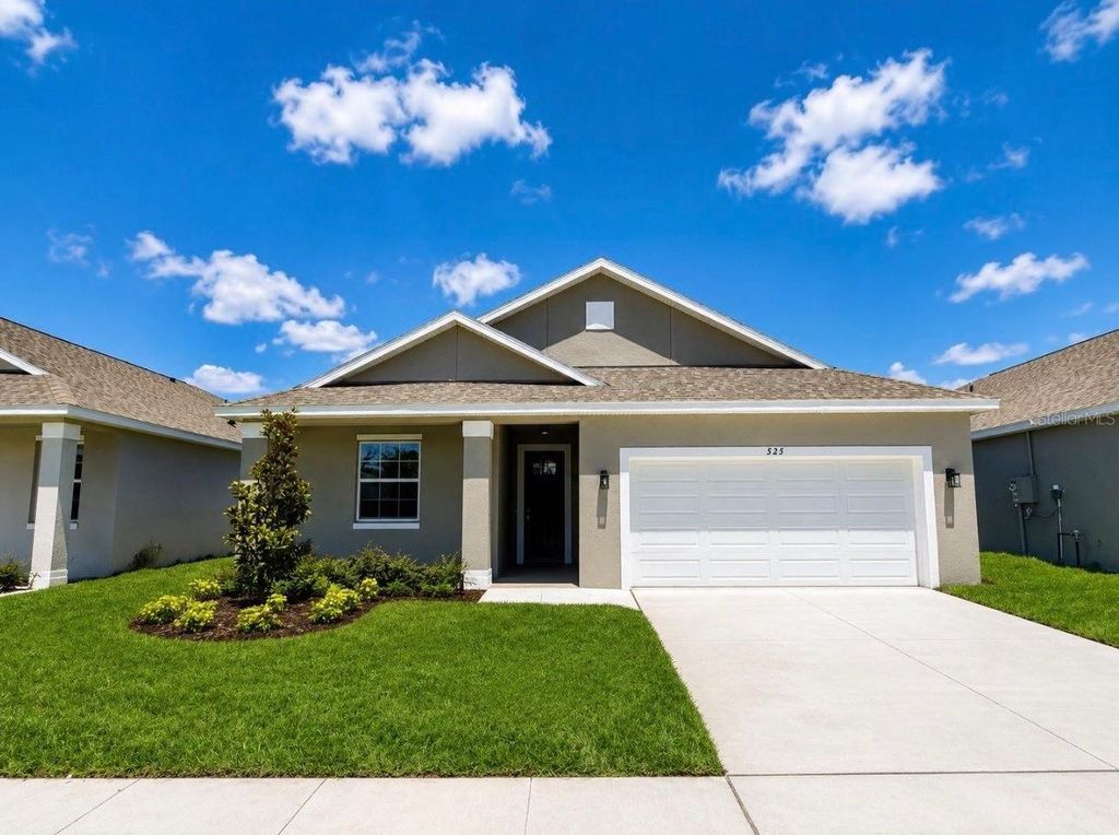 Photo of 525 Ellie Court, Apopka, FL 32712 (MLS # O6419121)