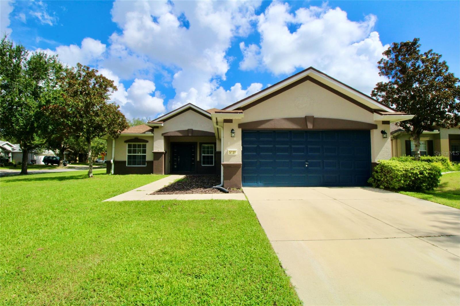 5739 SW 40TH STREET