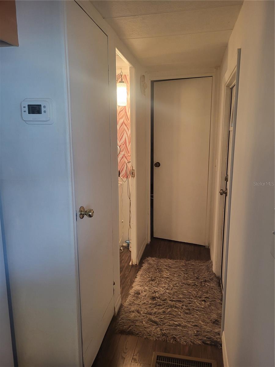 HOLIDAY VILLAGE CO-OP M/H UNREC - Residential