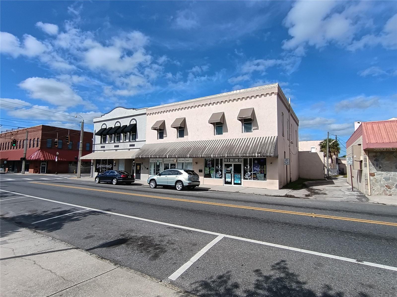 111 S COLLINS STREET