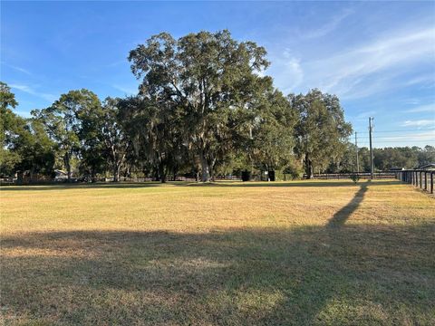 Tiny photo for 14525 NW Highway 464b, Morriston, FL 32668 (MLS # OM713810)