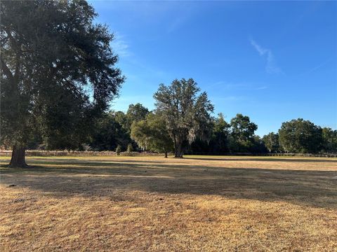 Tiny photo for 14525 NW Highway 464b, Morriston, FL 32668 (MLS # OM713810)
