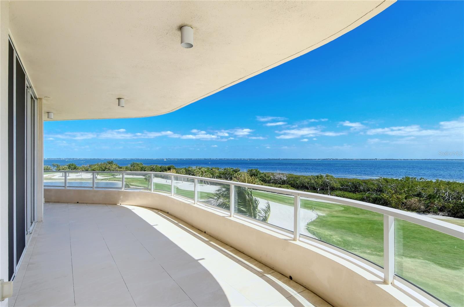 GRAND BAY 3 - Residential