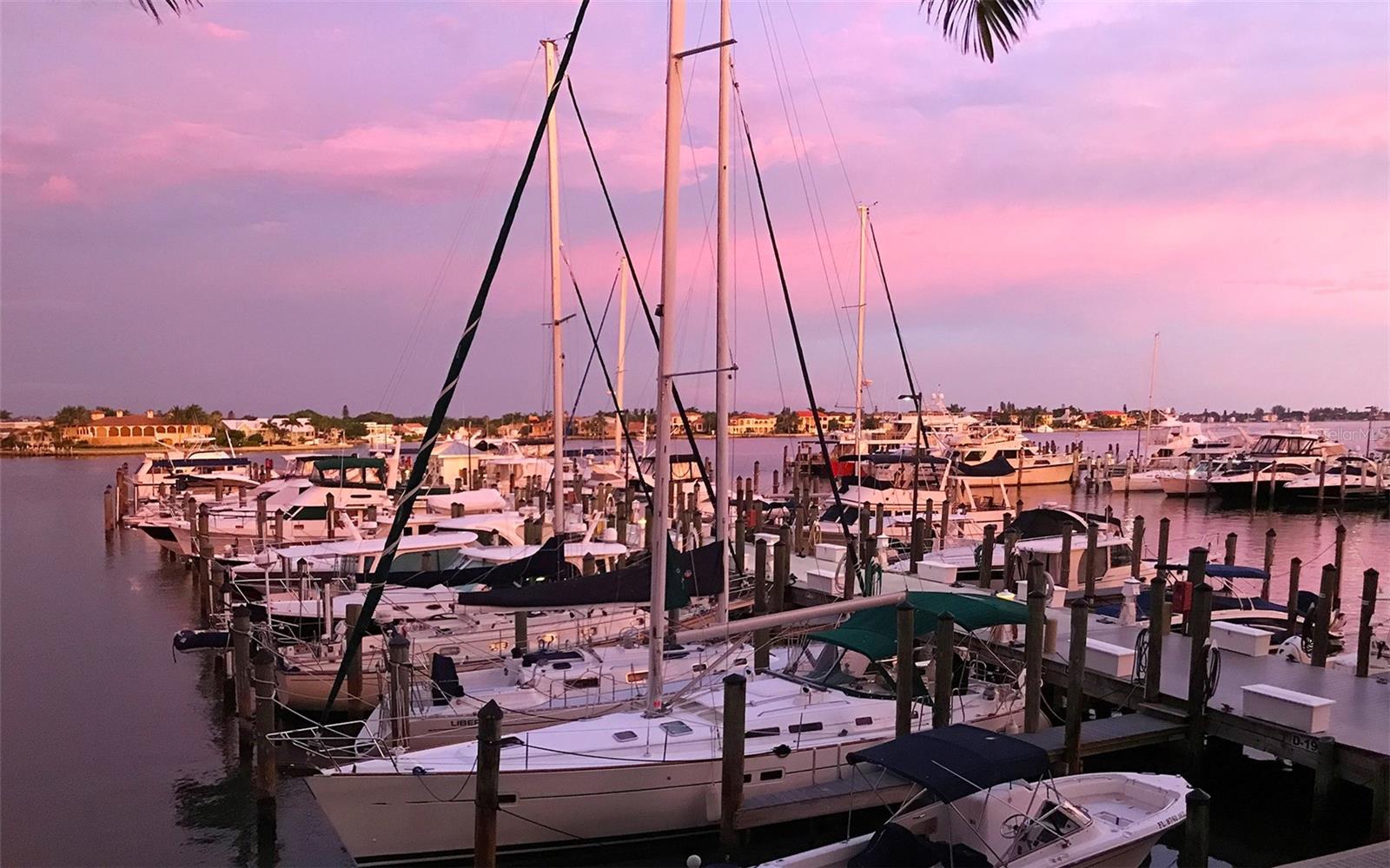 GRAND BAY 3 - Residential