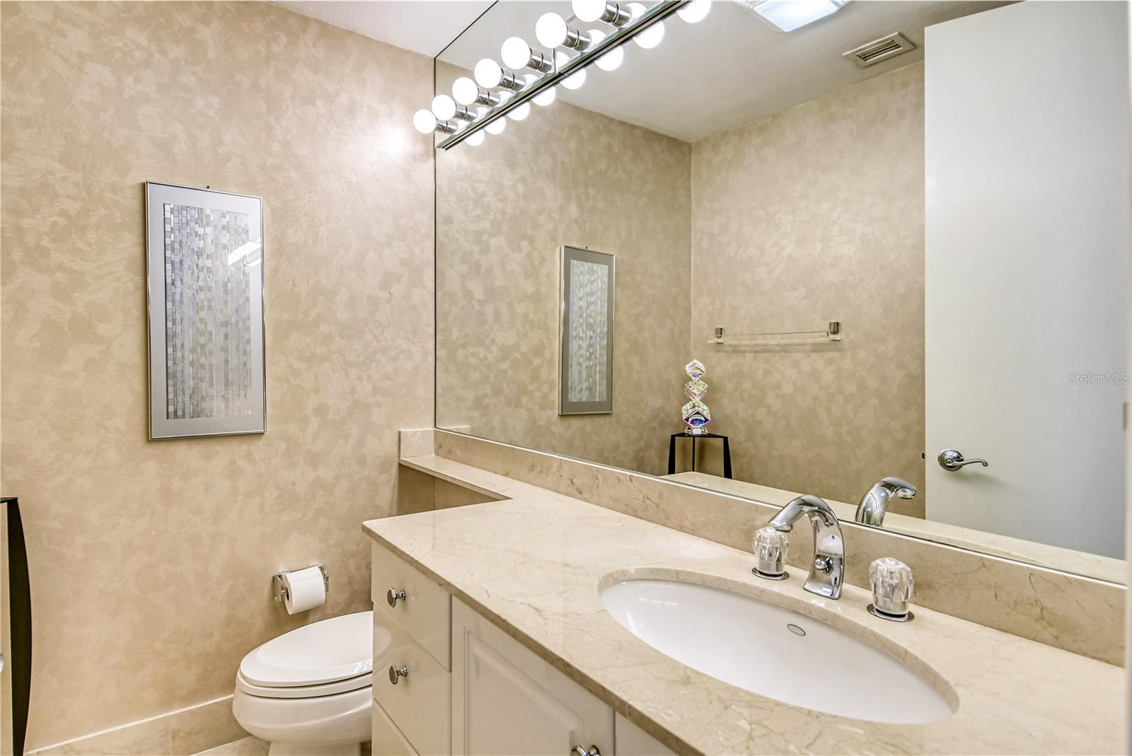 GRAND BAY 3 - Residential