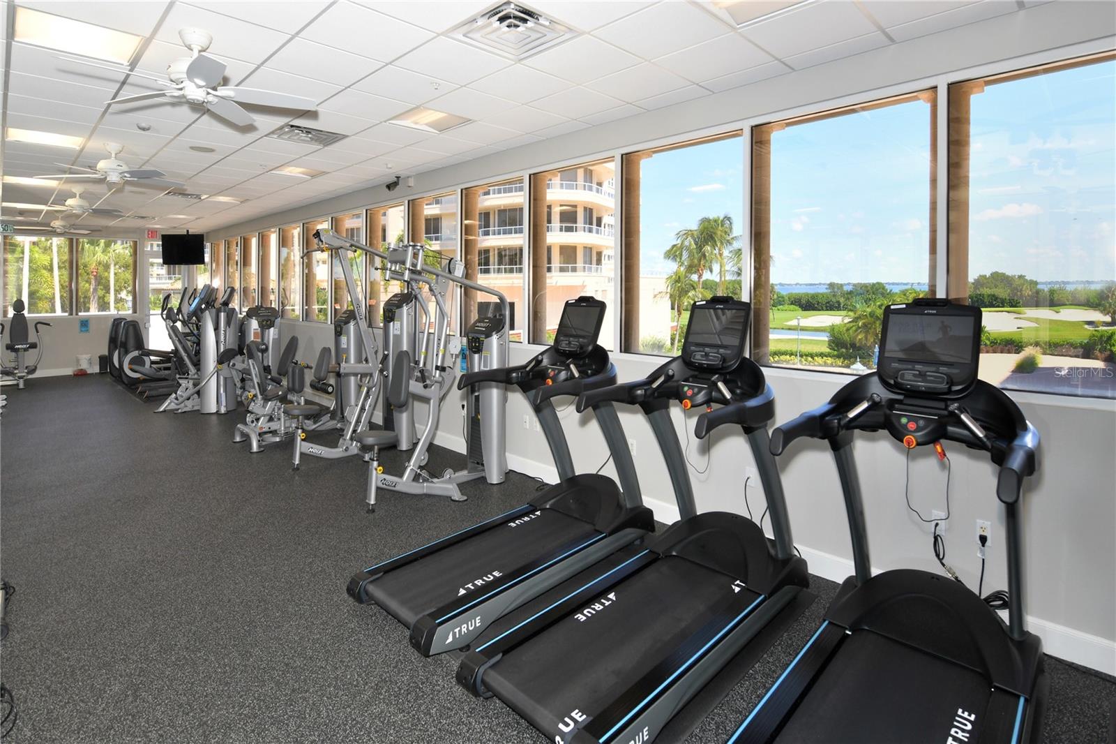 GRAND BAY 3 - Residential