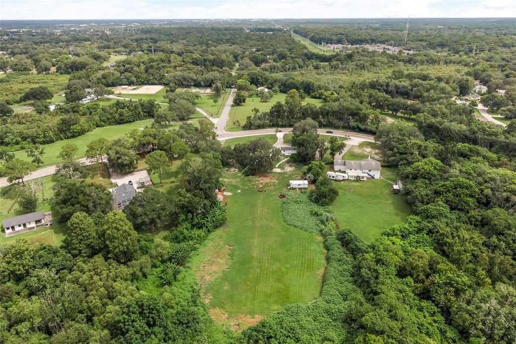 Photo of 250 Longwood Hills Road, Longwood, FL 32750 (MLS # O6432809)