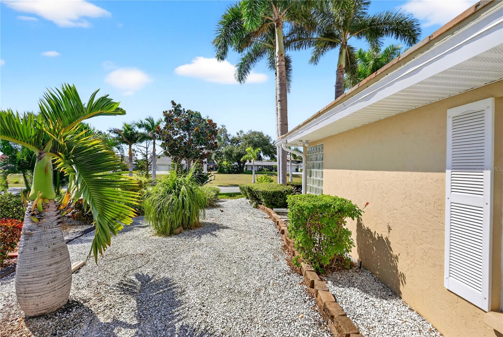 ENGLEWOOD ISLES SUB, UNIT 3 - Residential