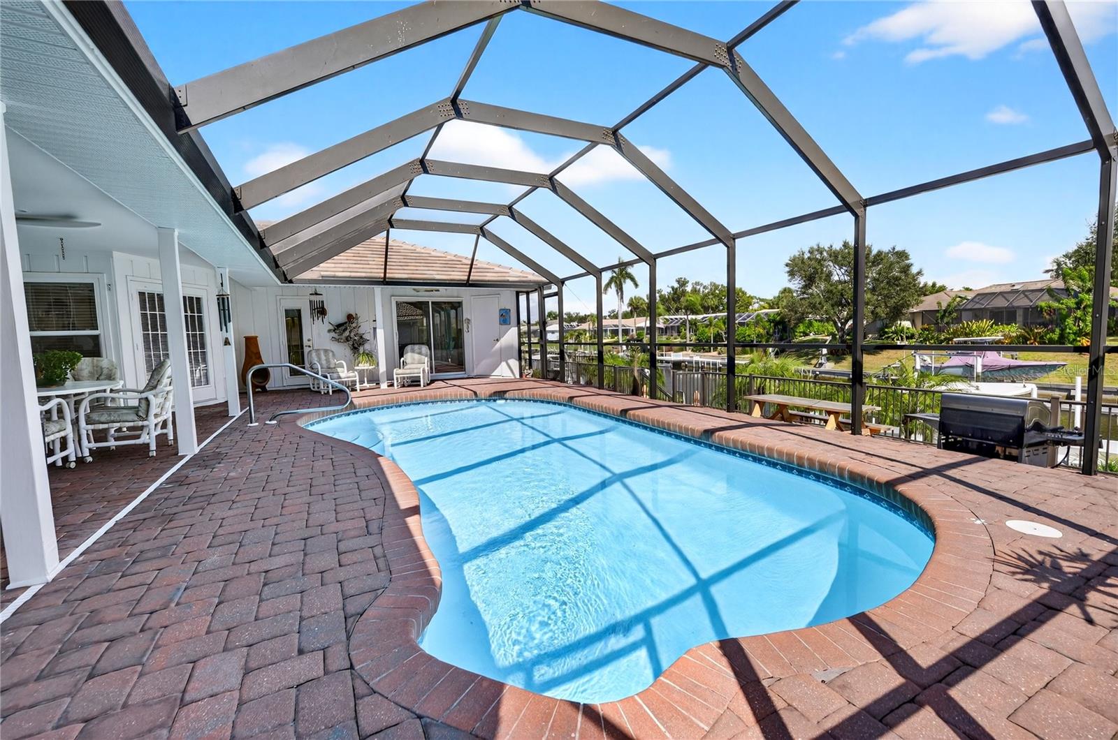 ENGLEWOOD ISLES SUB, UNIT 3 - Residential