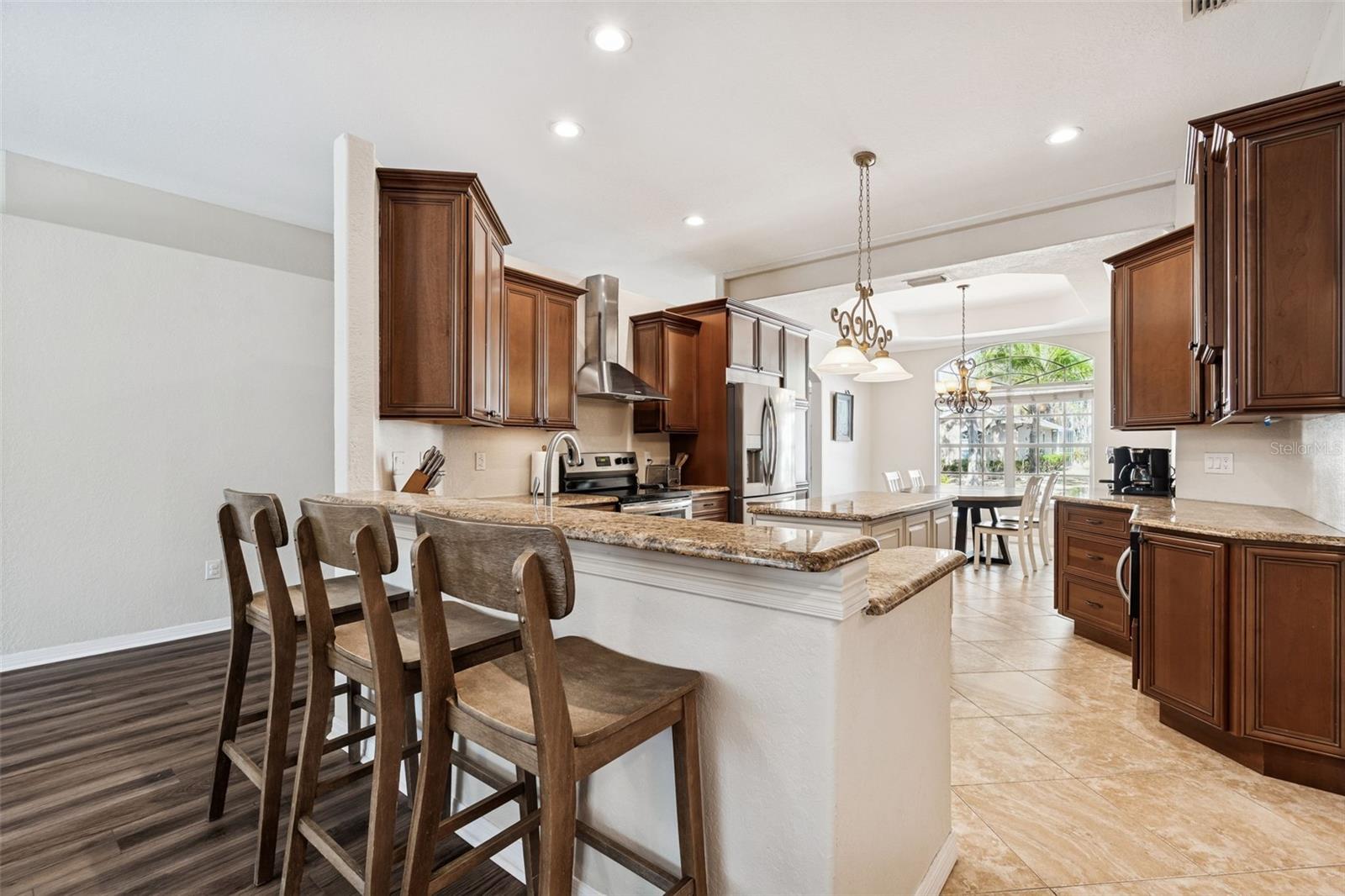 TAMPA PALMS - Residential