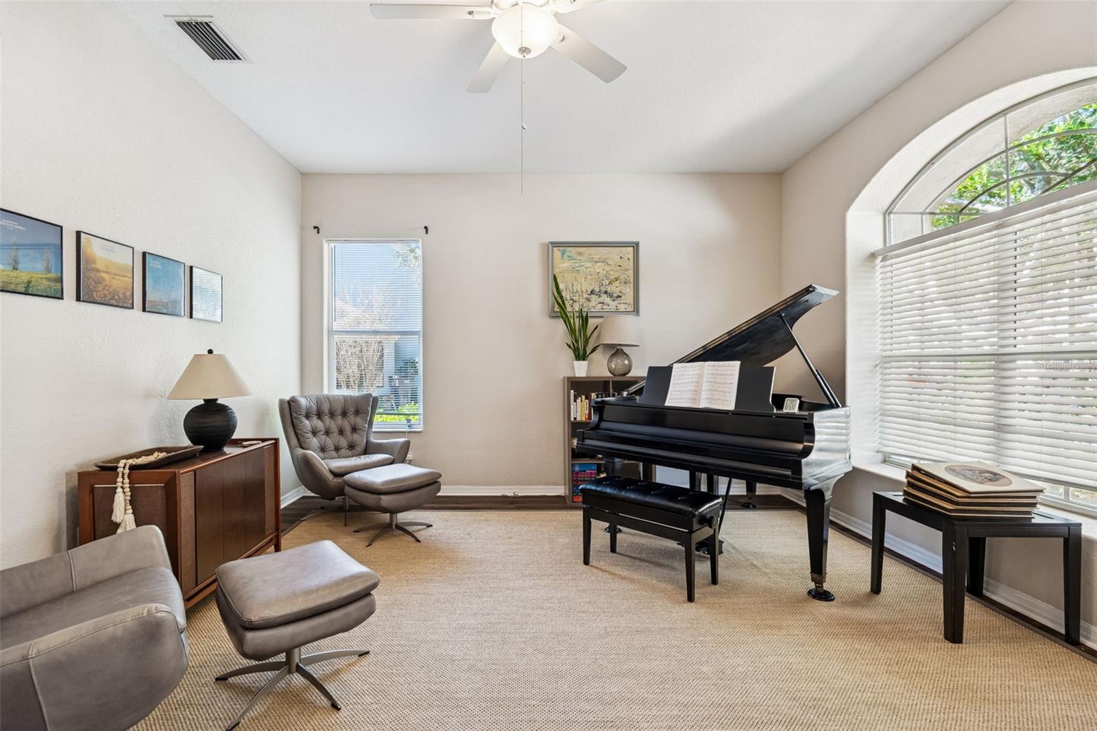 TAMPA PALMS - Residential