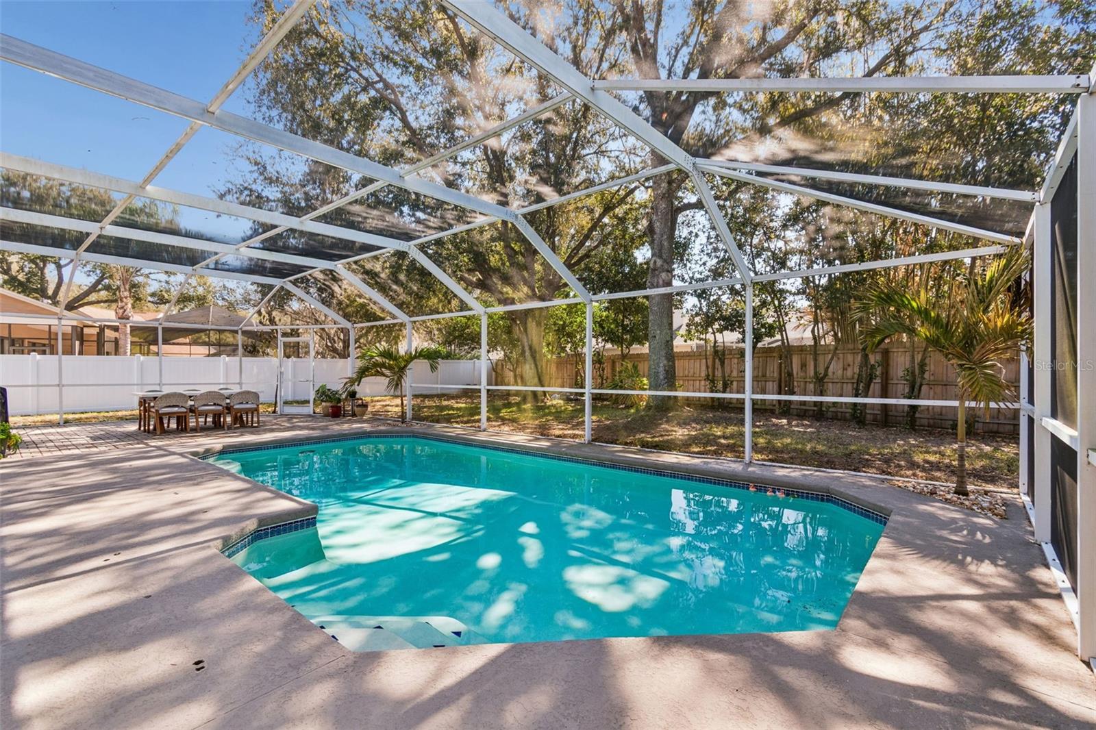 TAMPA PALMS - Residential