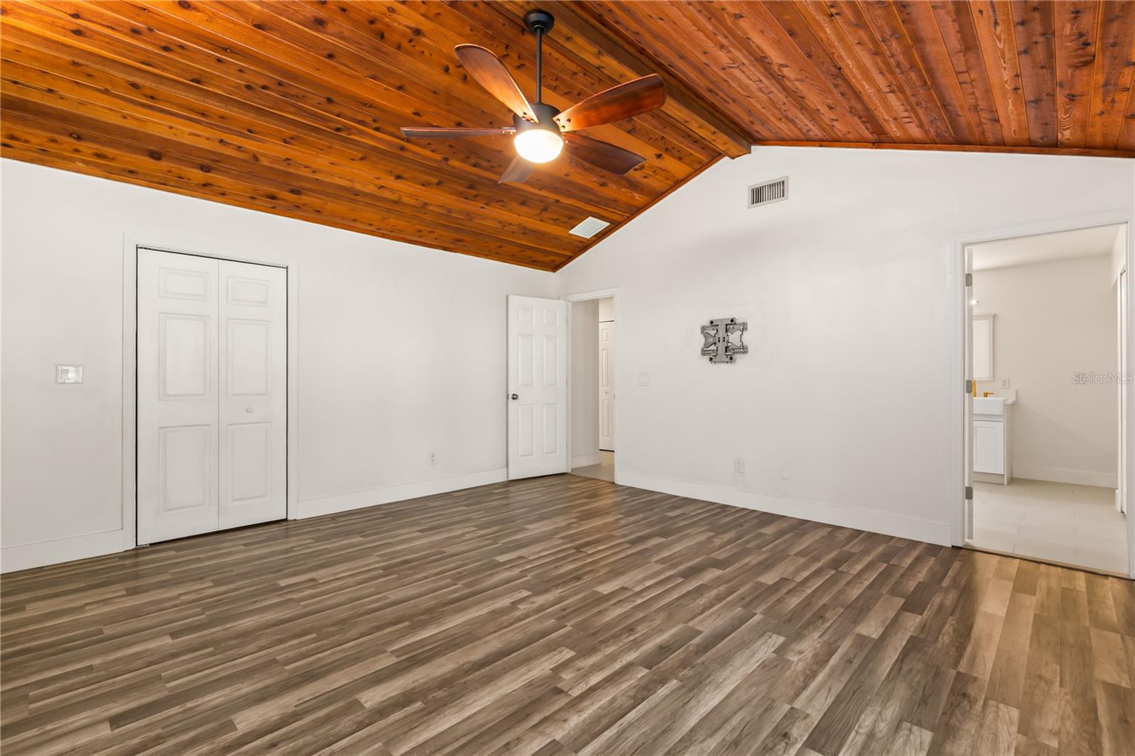 TUSKABAY PH 1 - Residential