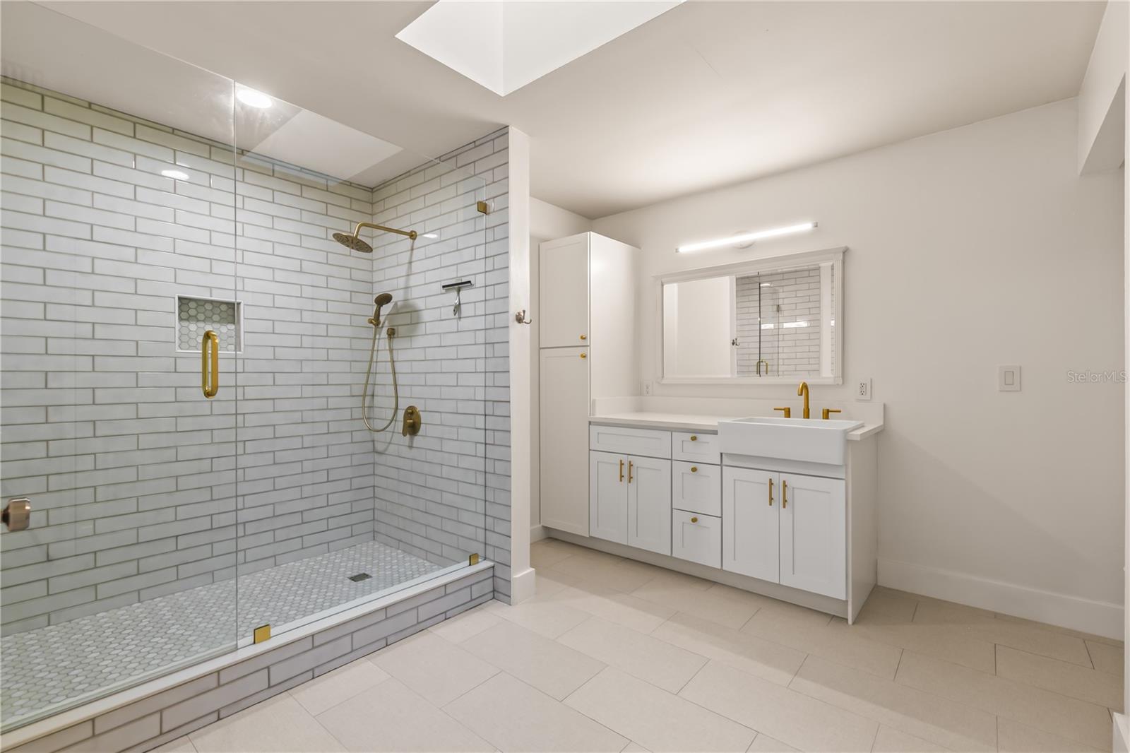 TUSKABAY PH 1 - Residential