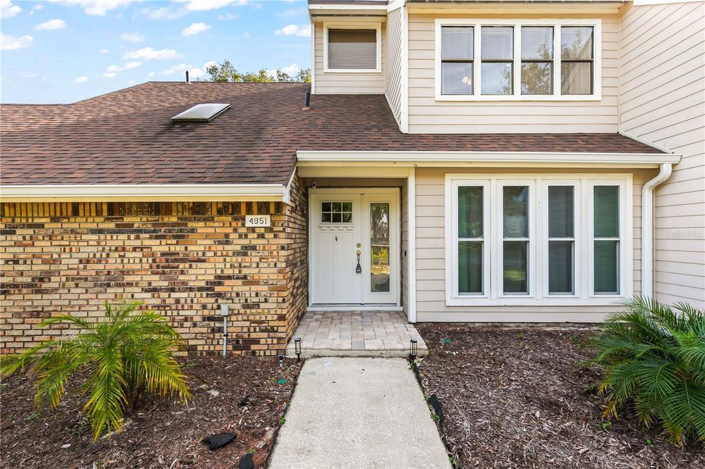 Photo of 4951 Courtland Loop, Winter Springs, FL 32708 (MLS # O6374007)