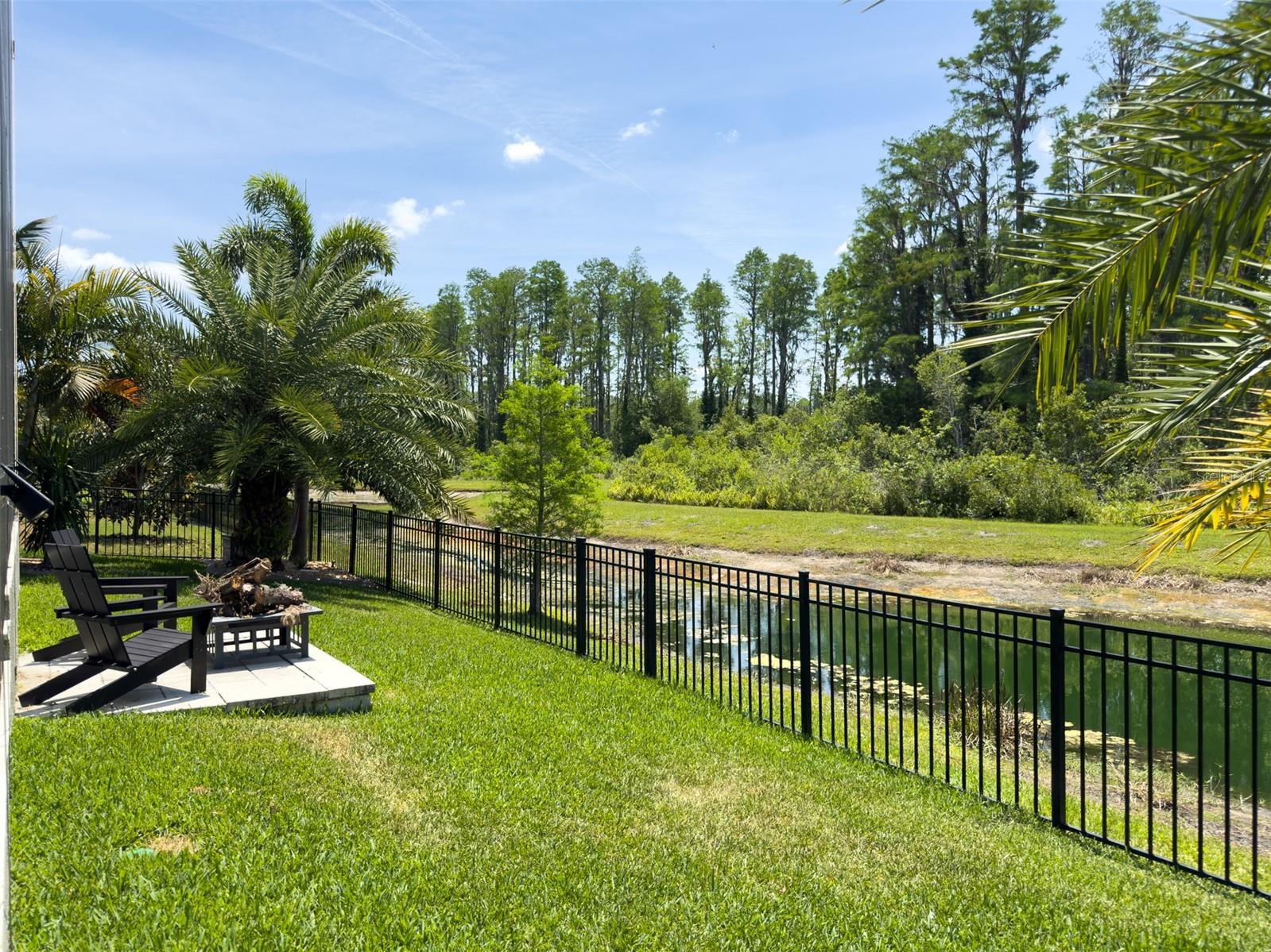 PRISTINE LAKE PRESERVE - Residential