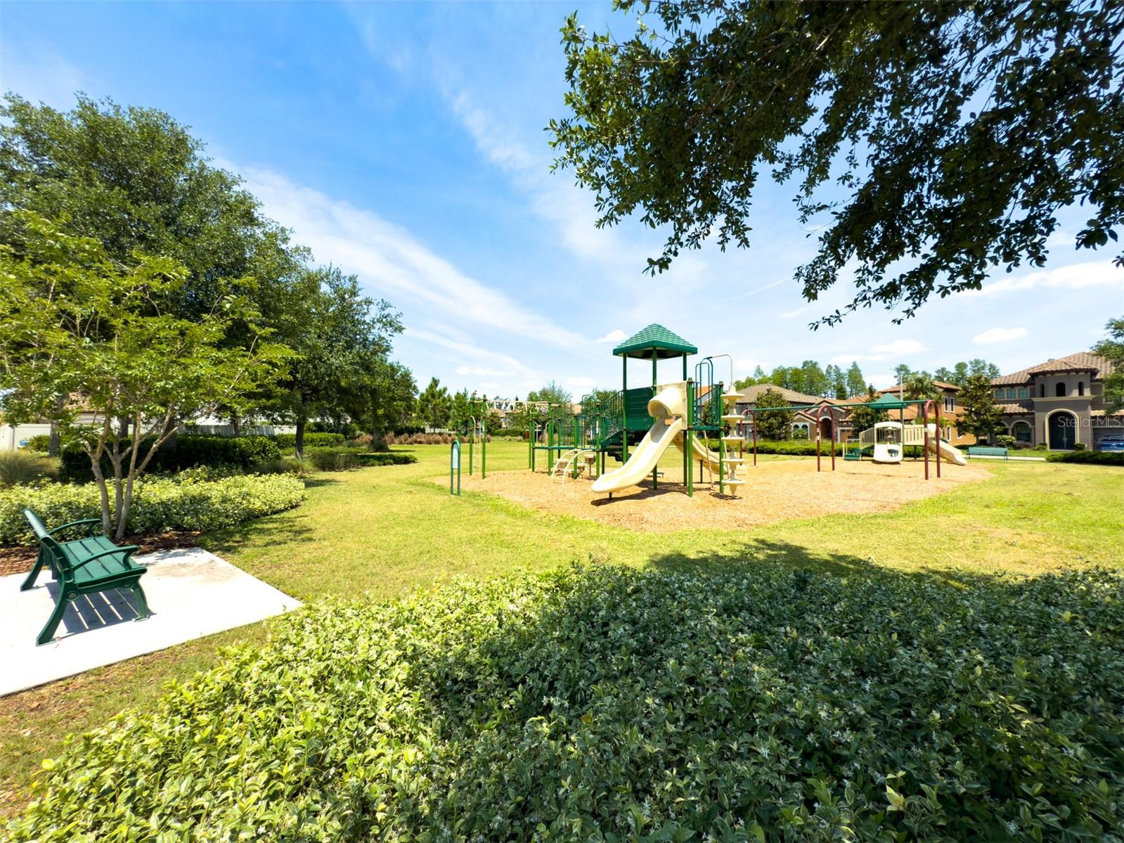 PRISTINE LAKE PRESERVE - Residential