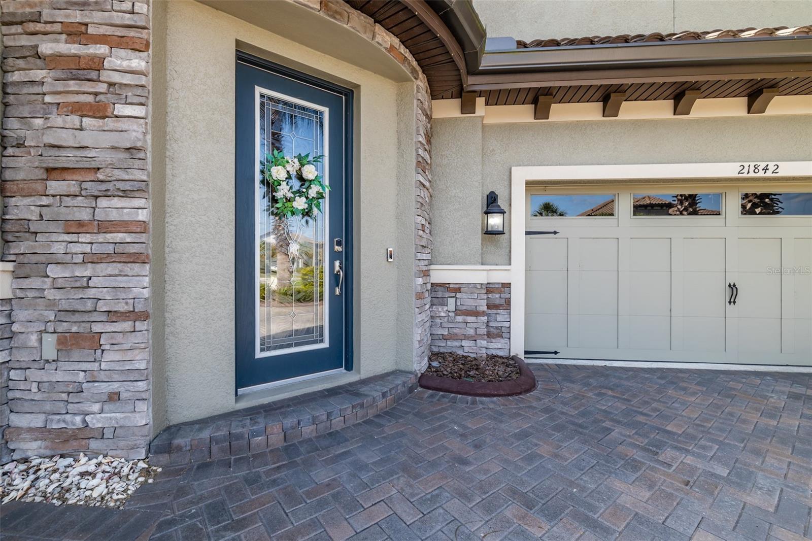 PRISTINE LAKE PRESERVE - Residential