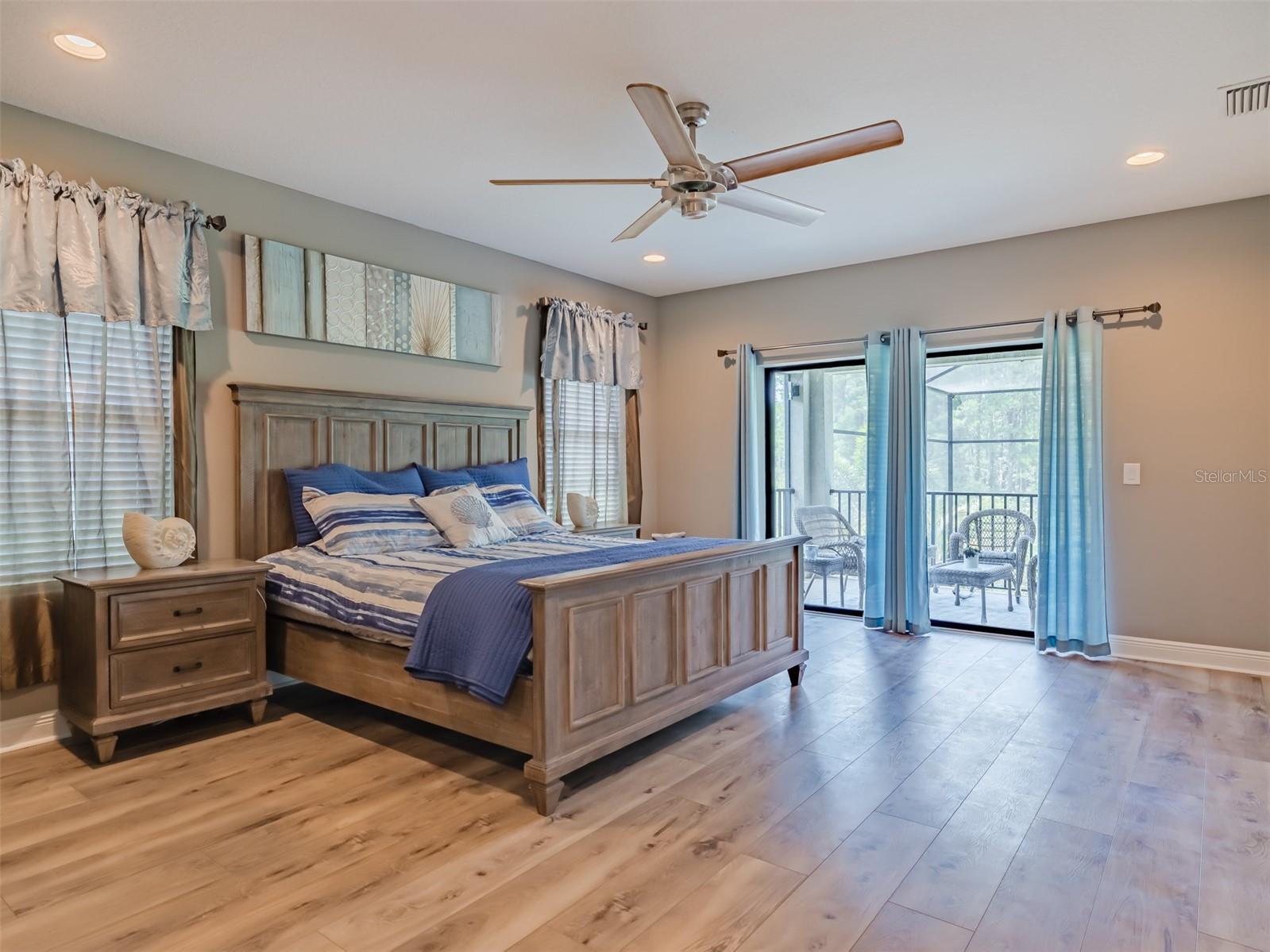 PRISTINE LAKE PRESERVE - Residential