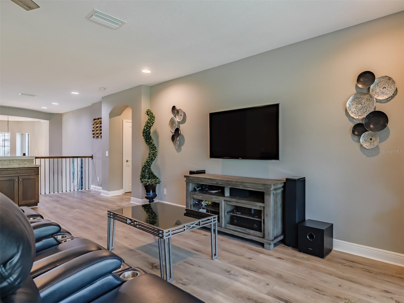 PRISTINE LAKE PRESERVE - Residential
